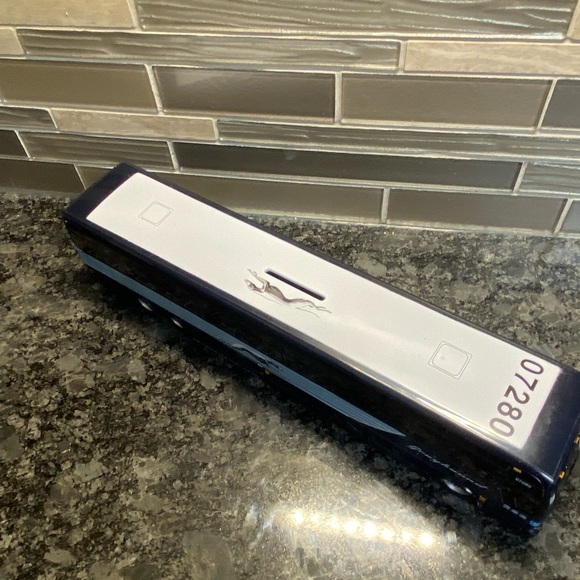 Greyhound Bus Collector Coin Bank - Picture 5 of 12